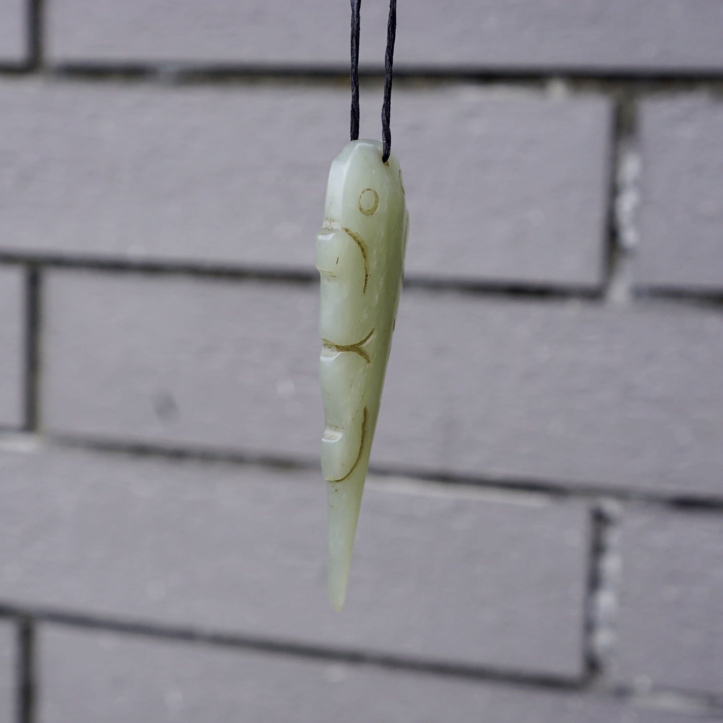 Hetian jade gecko pendant