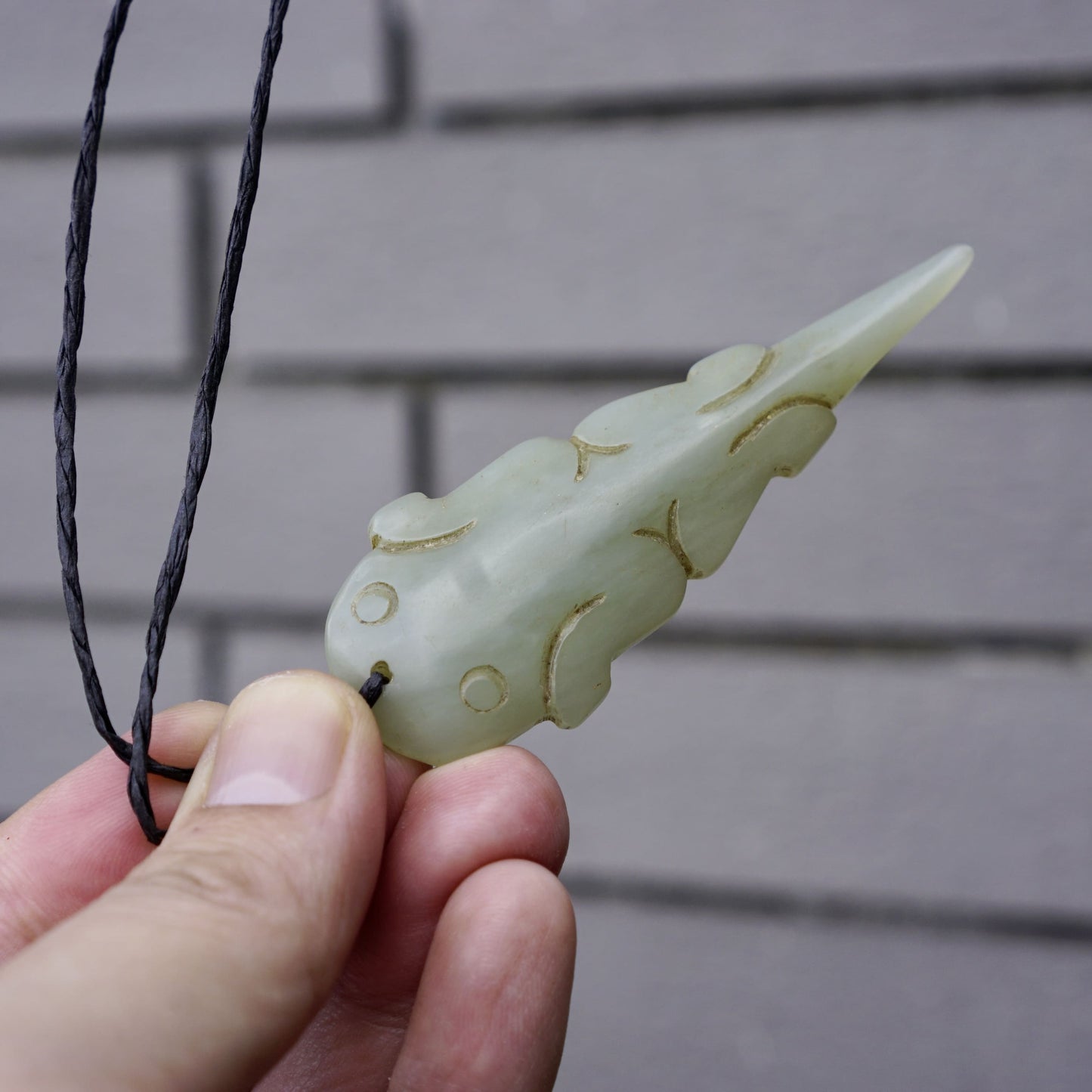 Hetian jade gecko pendant