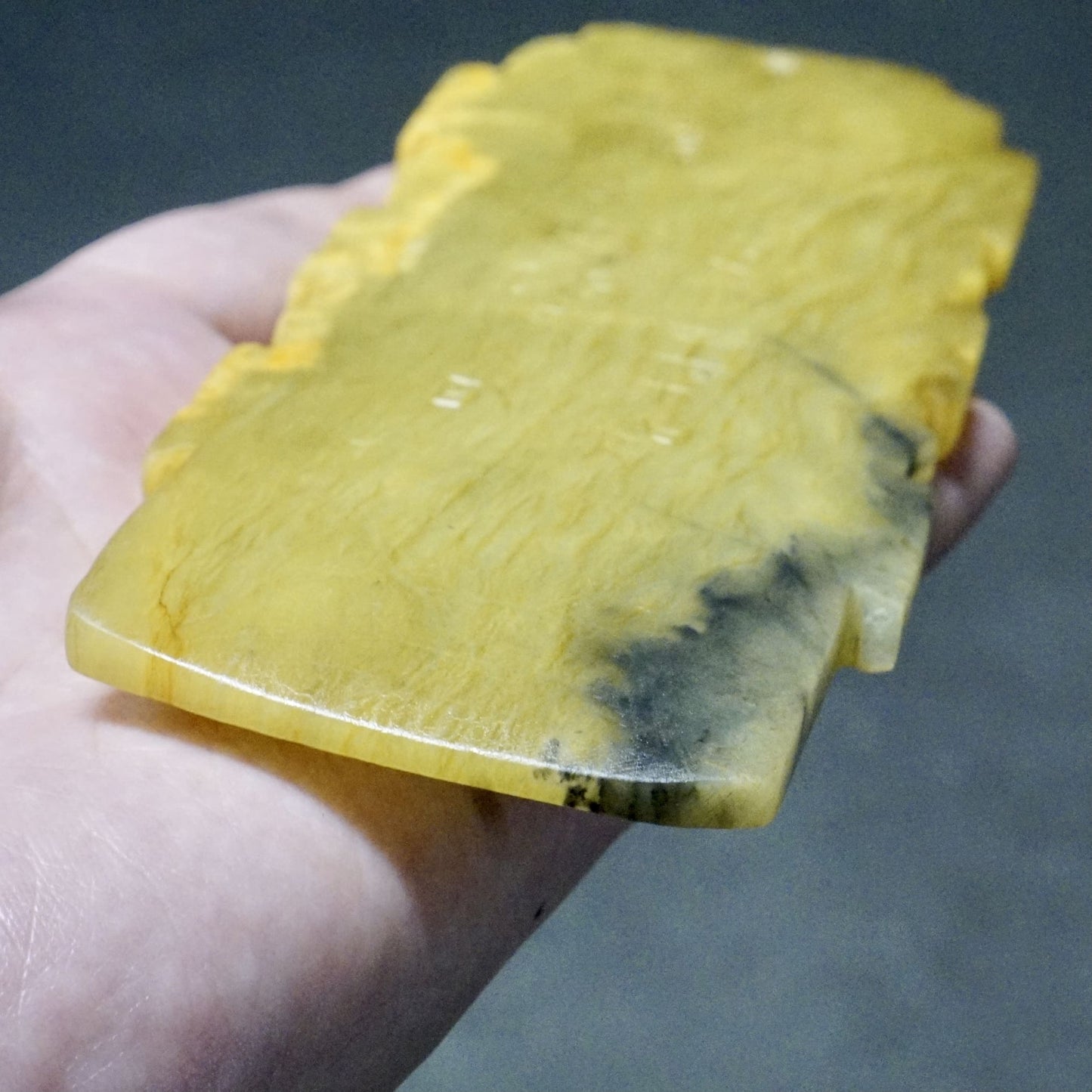 Double-sided inscribed jade scepter