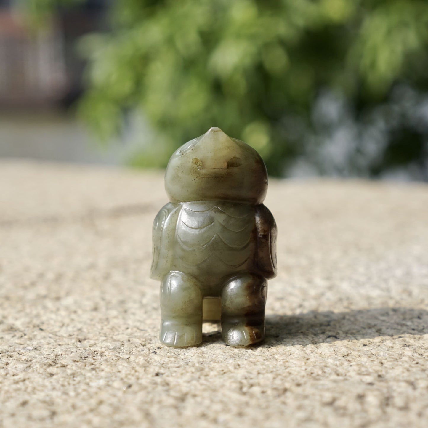 Fine round-carved jade owl