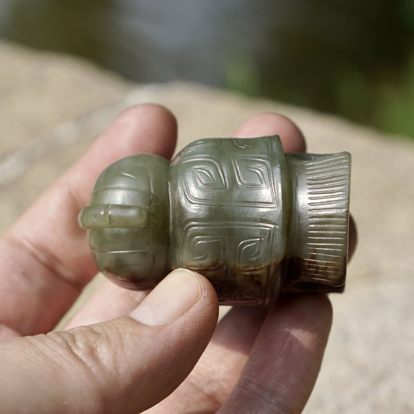 Fine round-carved jade owl