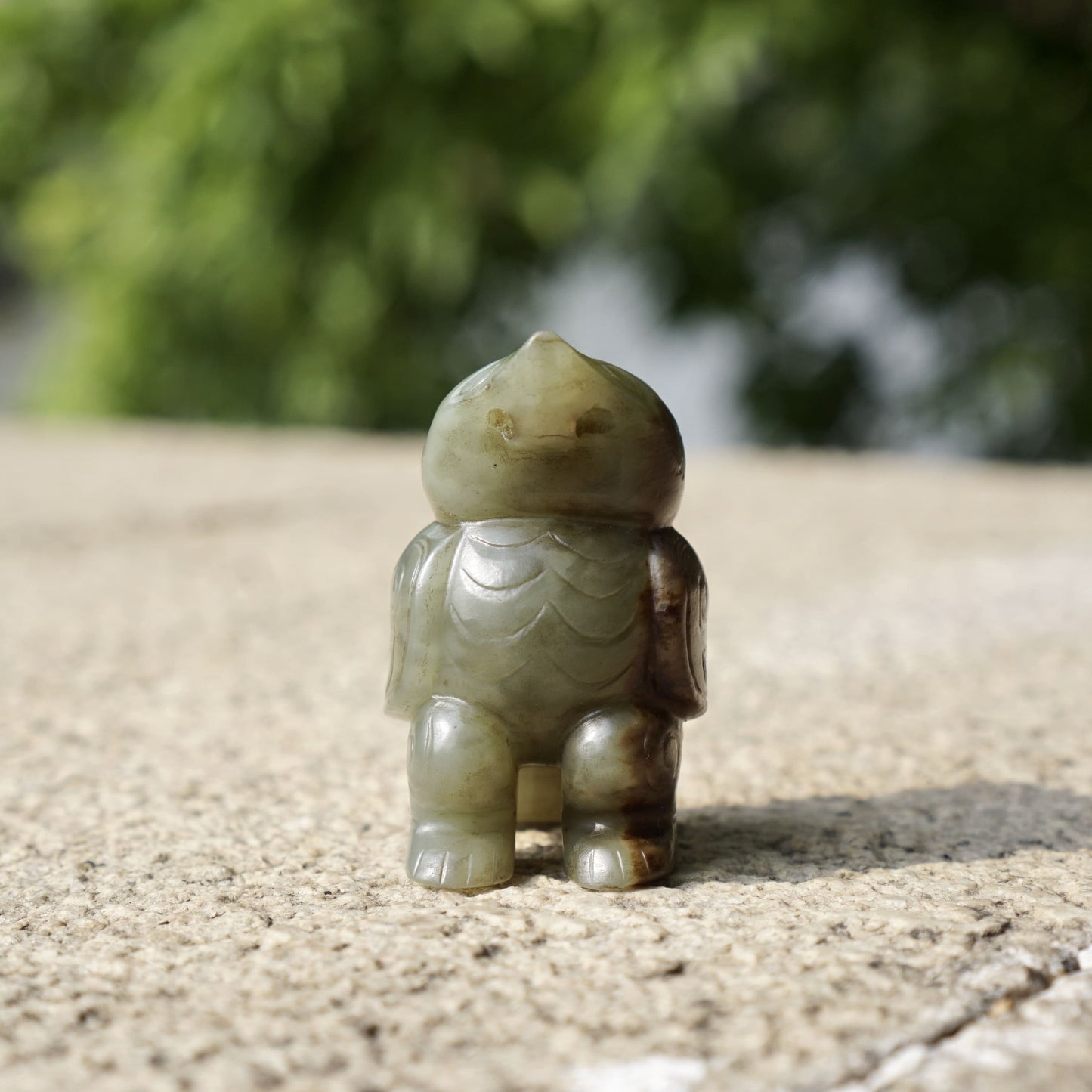 Fine round-carved jade owl