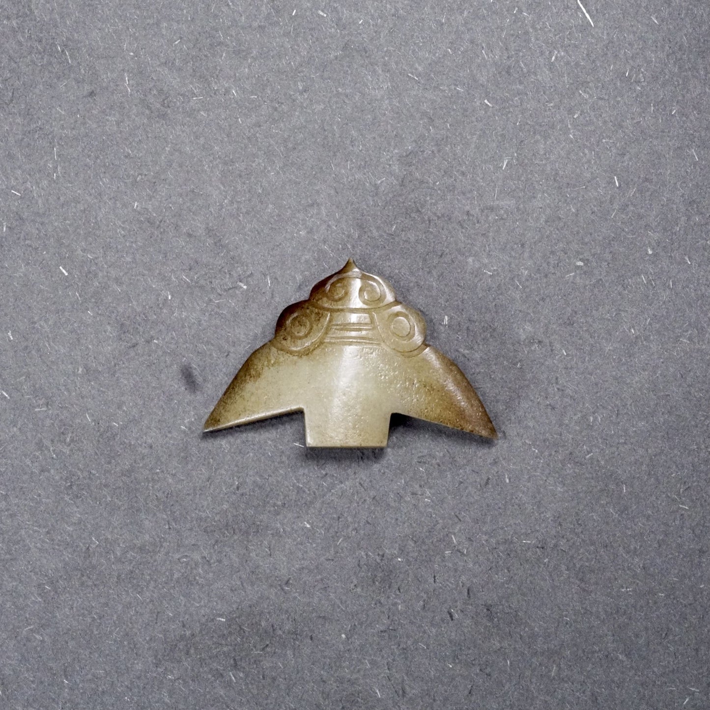 Arrow-shaped jade moth pendant