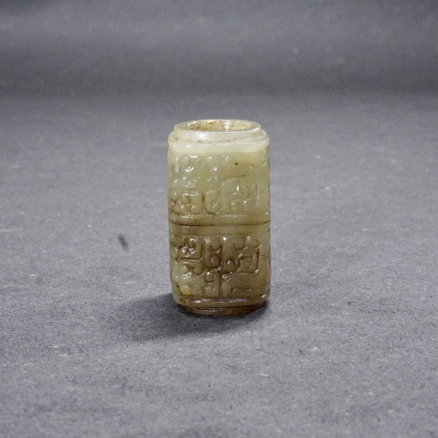 Jade Cong with Animal Face and Cloud Pattern-A