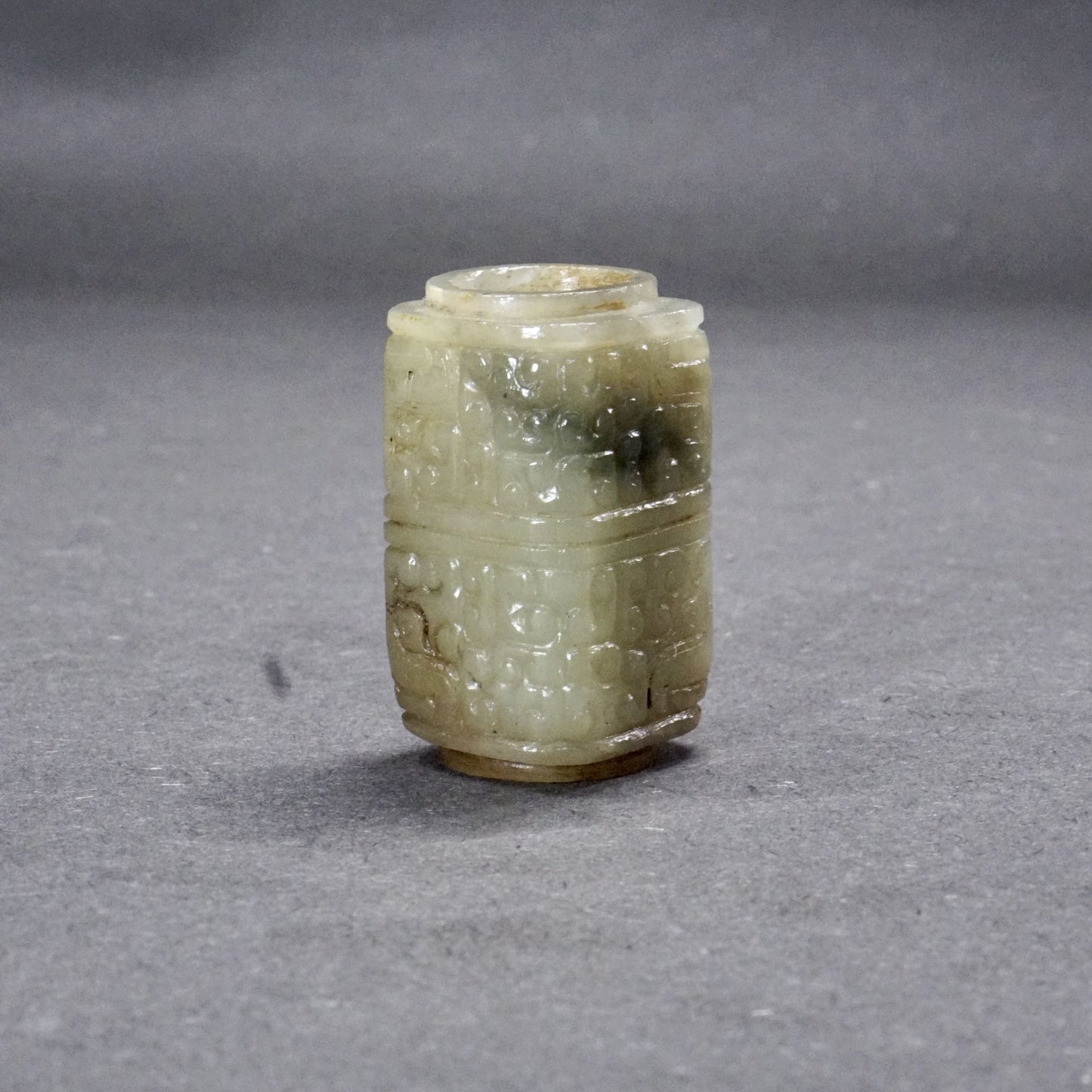 Jade Cong with Animal Face and Cloud Pattern-A