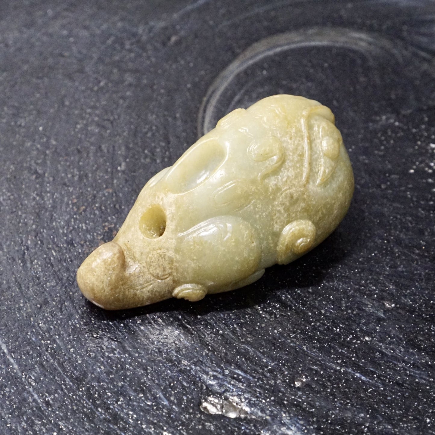 Sea beast shaped jade weight