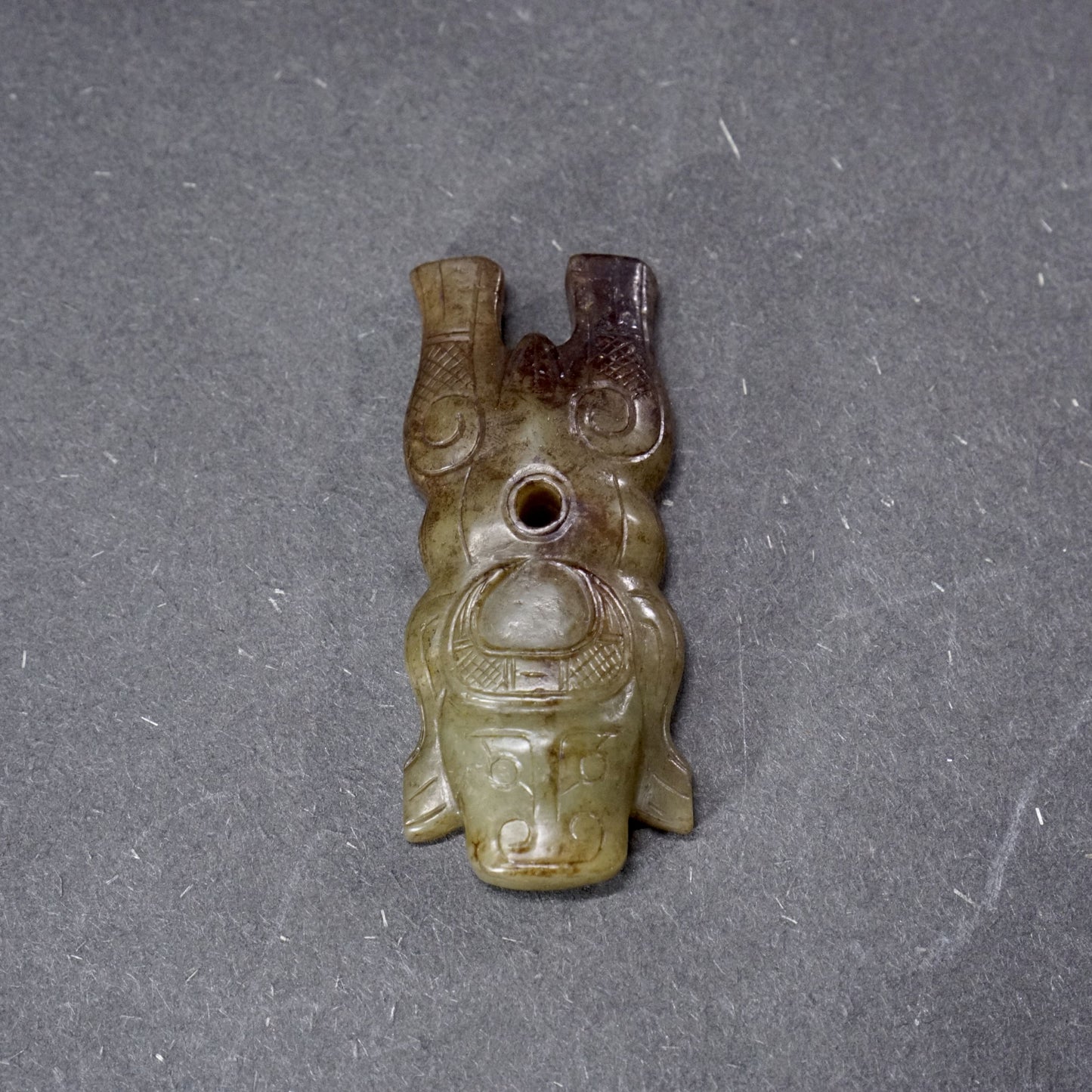 Papa Niu Jade Pendant