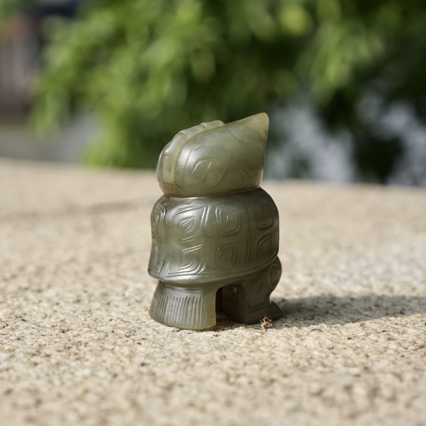 Fine round-carved jade owl