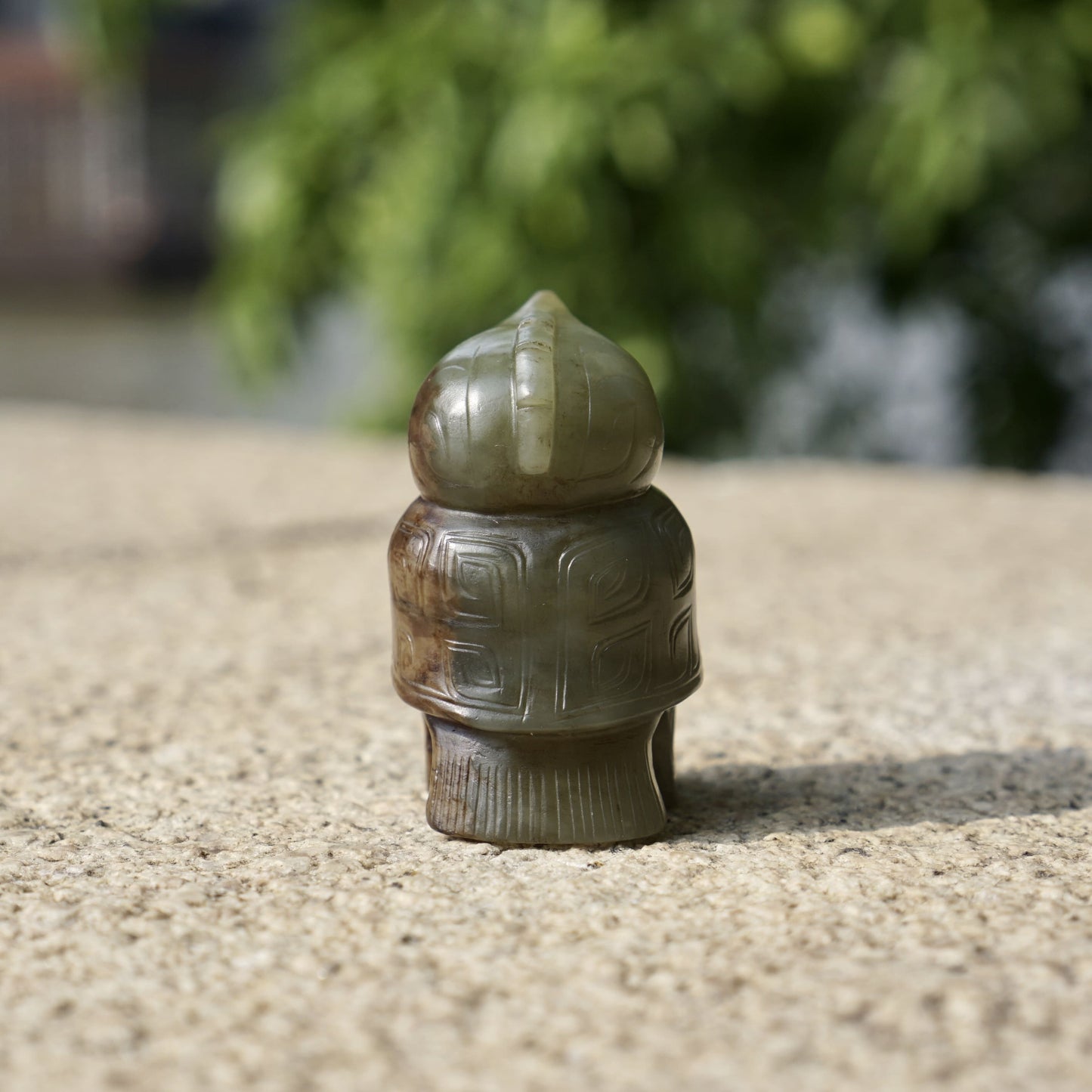 Fine round-carved jade owl