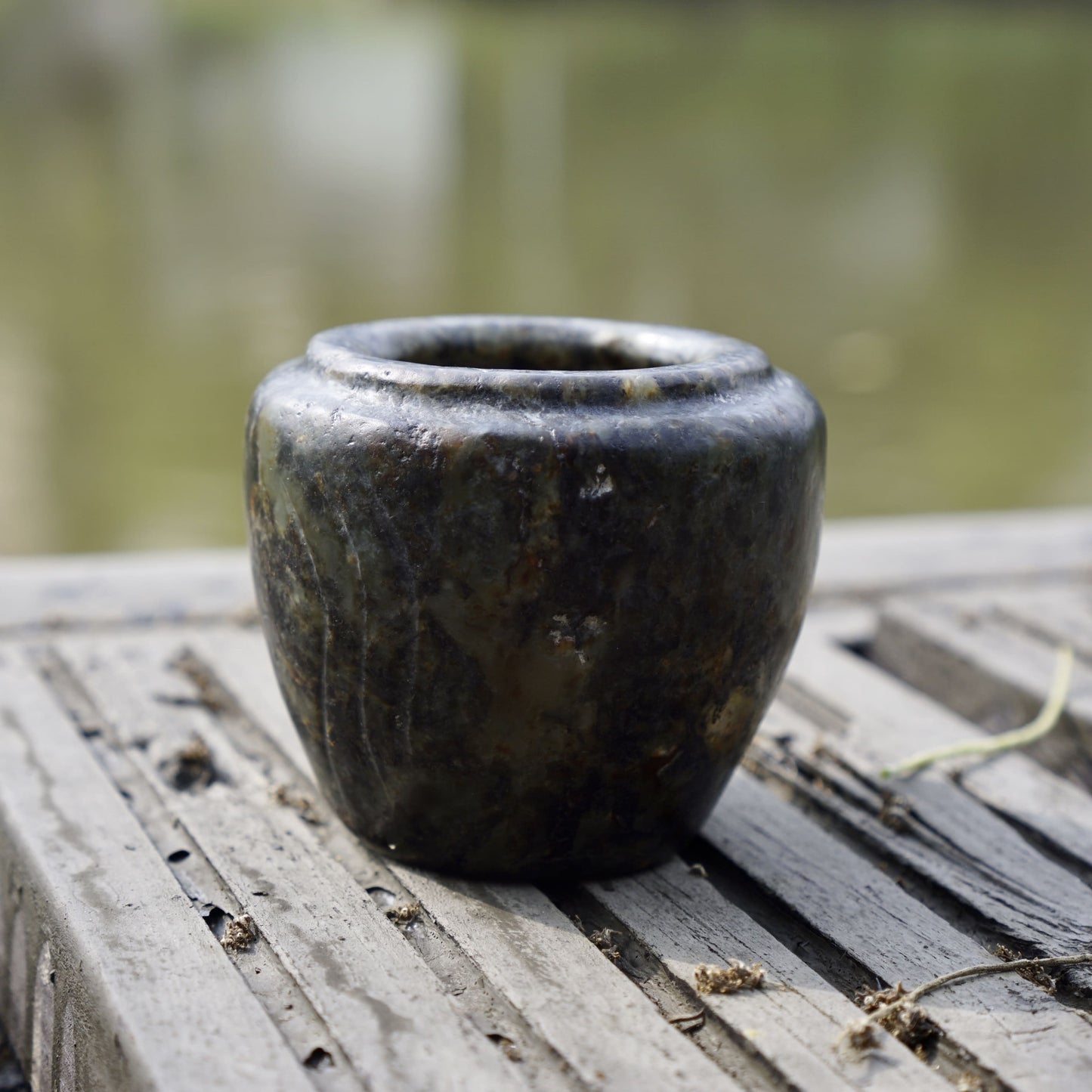 Jadeite Feng Shui pattern small jar