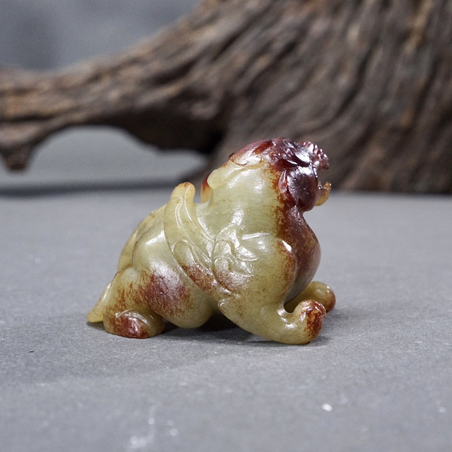 Round carved red jade evil-repelling beast - Good Luck